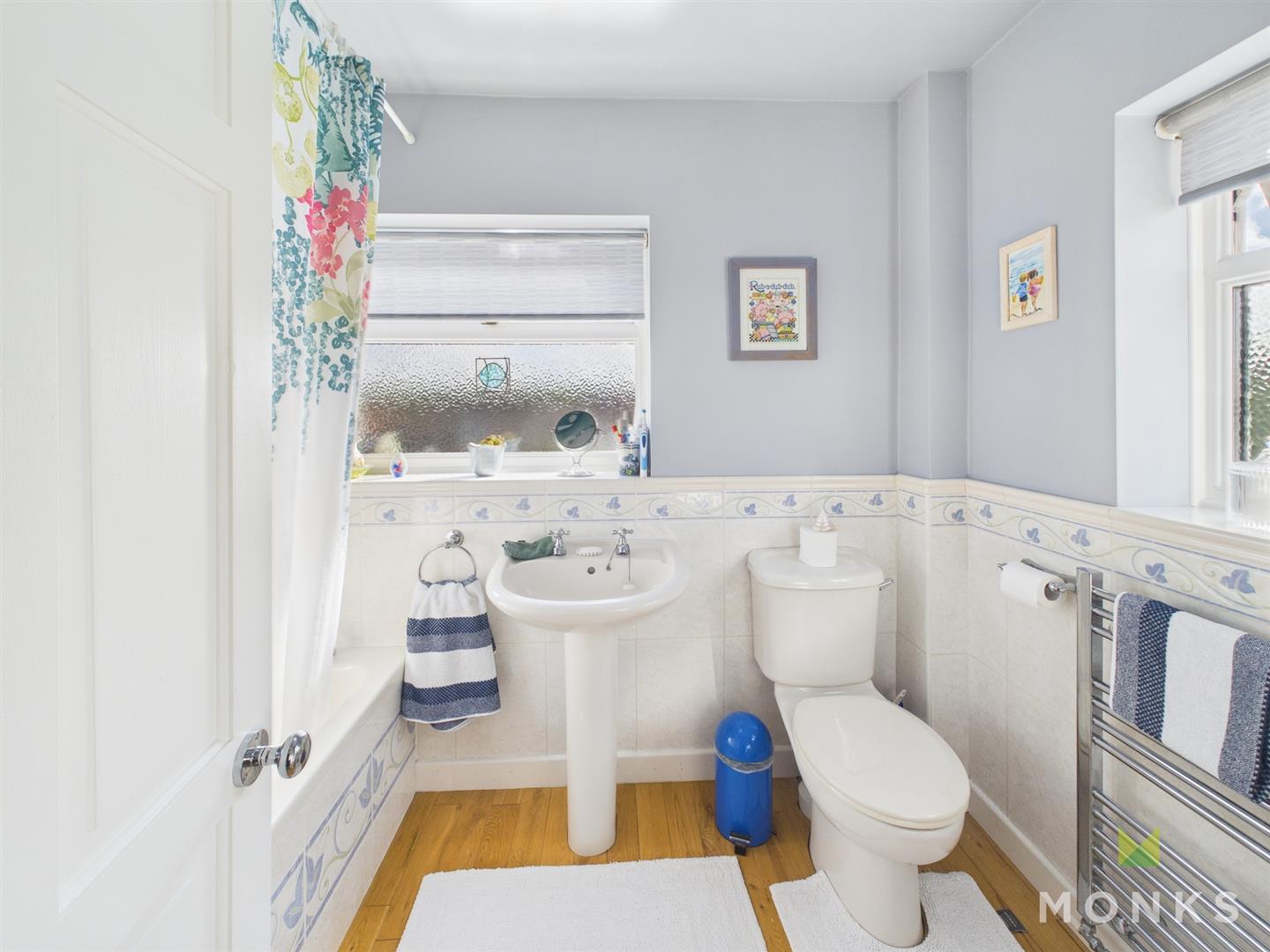 165 Conway Drive, Shrewsbury, SY2 5UF SSTC 165 Conway Drive, Shrewsbury, SY2 5UF SSTC